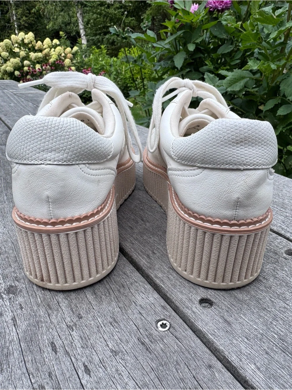 Dolce Vita White Platform Sneakers with Tan Trim size 7.5